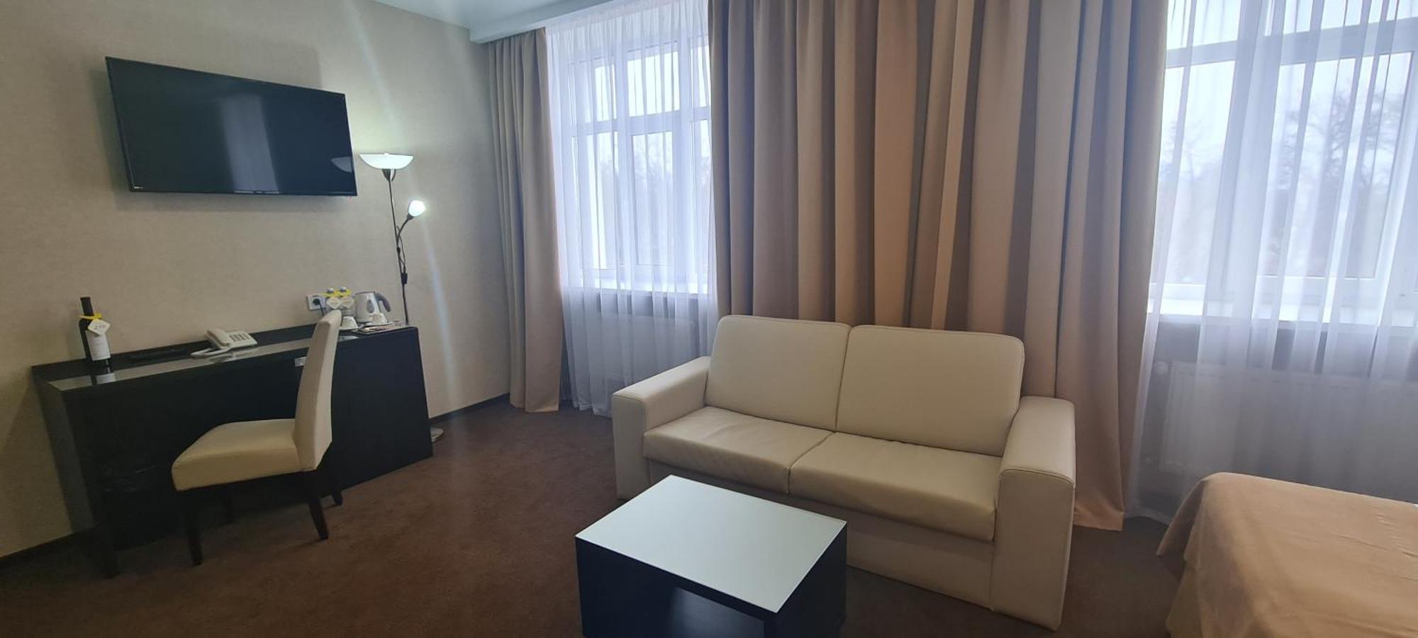 Optima Sumy Hotel Ngoại thất bức ảnh