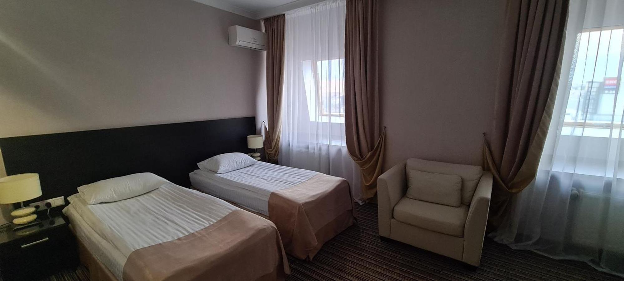 Optima Sumy Hotel Ngoại thất bức ảnh