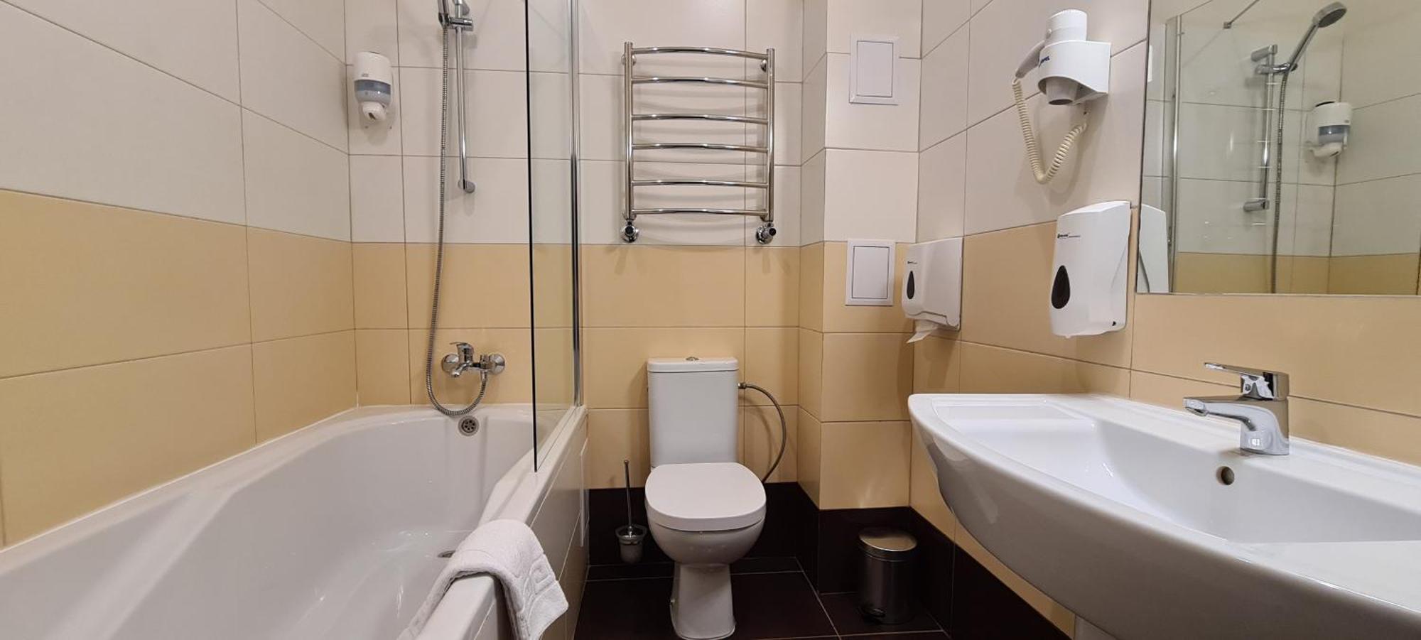 Optima Sumy Hotel Ngoại thất bức ảnh