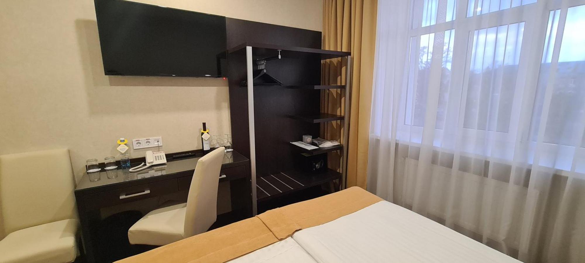 Optima Sumy Hotel Ngoại thất bức ảnh