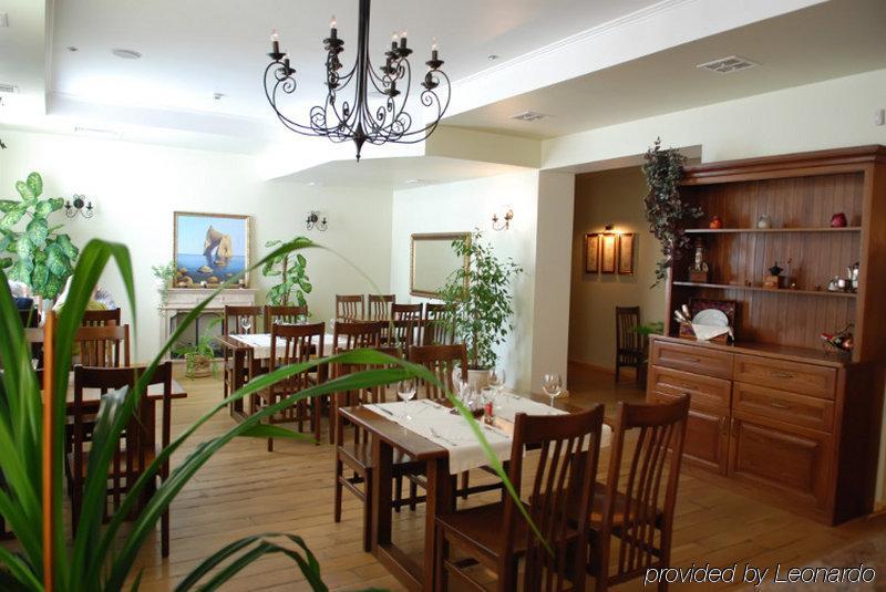Optima Sumy Hotel Ngoại thất bức ảnh