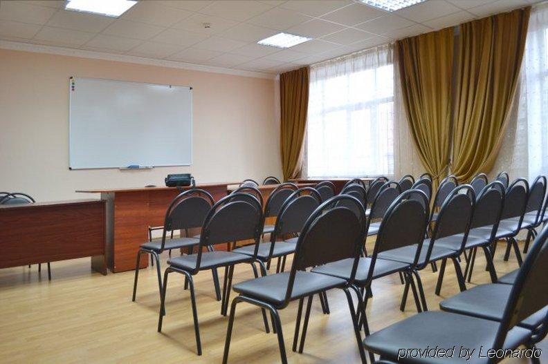 Optima Sumy Hotel Ngoại thất bức ảnh